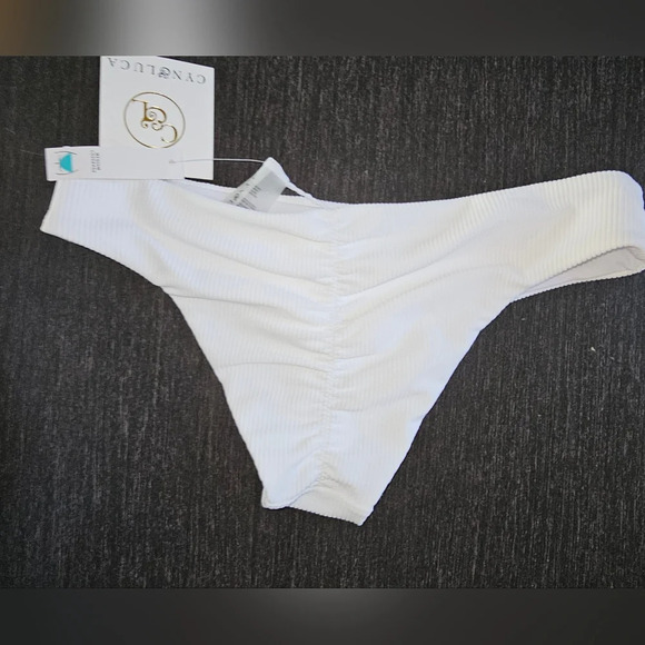 Cyn and Luca Ruched 2pc Bikini - Picture 5 of 6